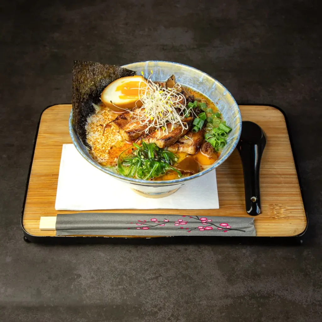Tonkotsu Oryginalny Wieprzowy — Ramen w Sushi Show & Ramen Star, Kraków