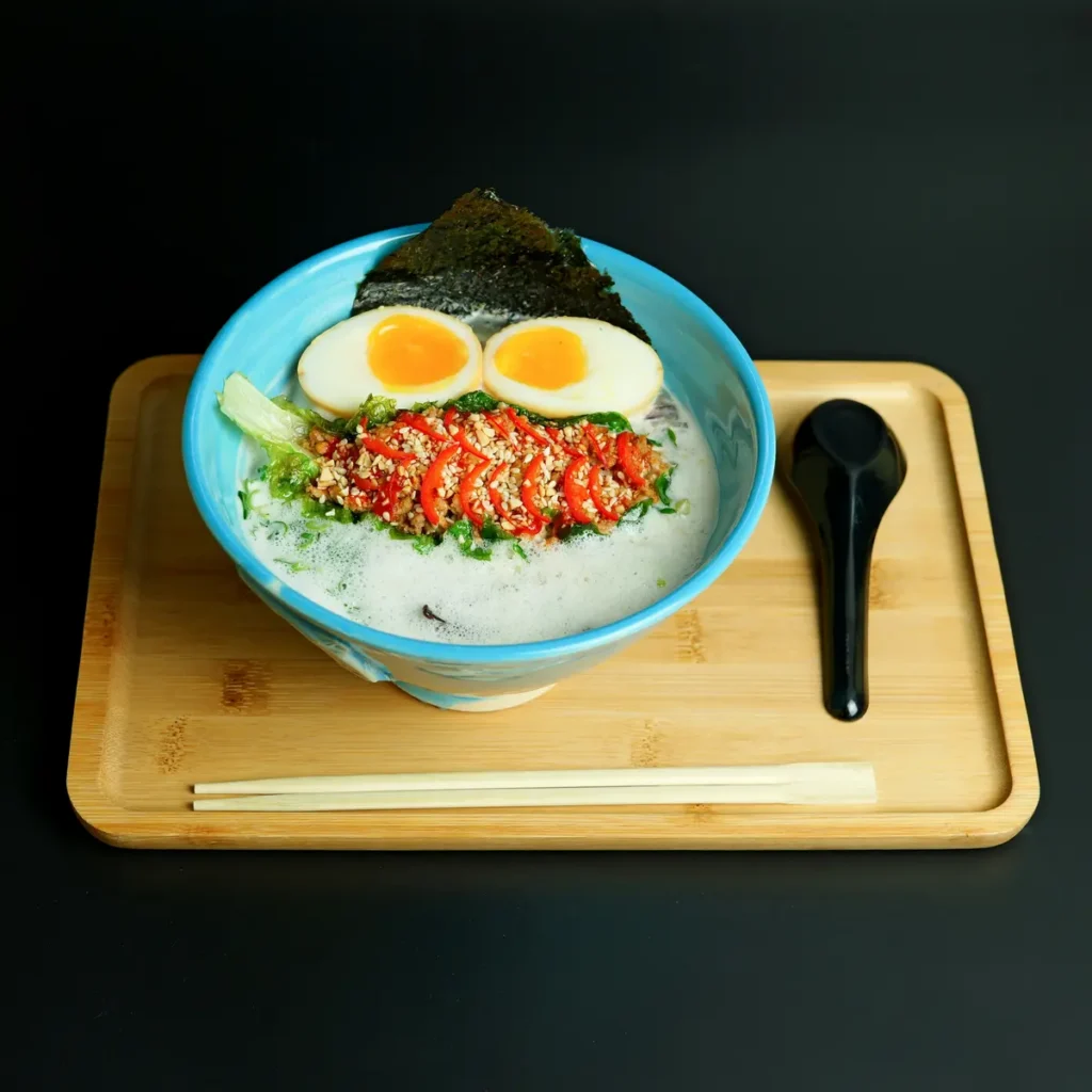 Saitama Tantanmen Wieprzowo-drobiowy — Ramen w Sushi Show & Ramen Star, Kraków
