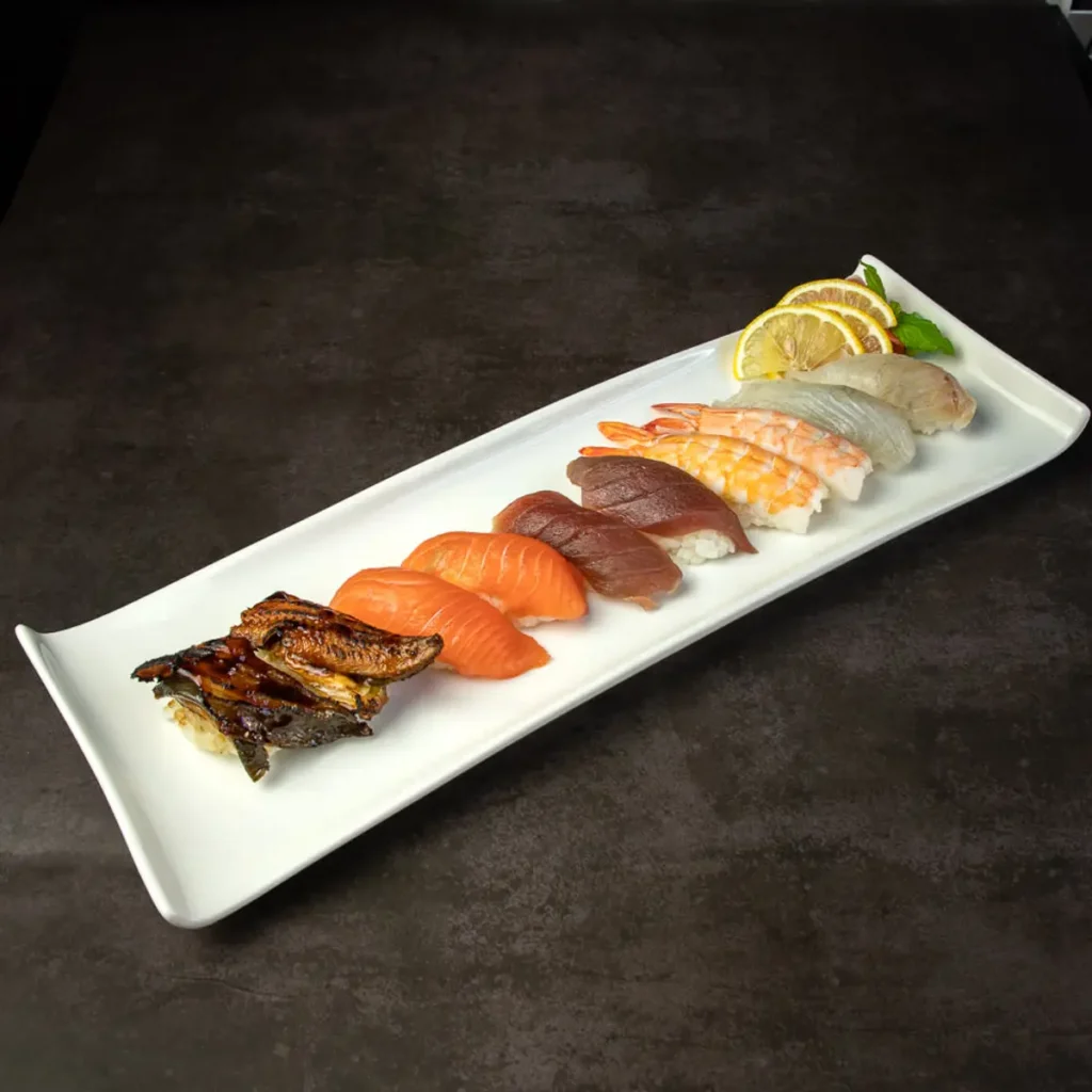Nigiri Omakase 10 szt. — Sushi w Sushi Show & Ramen Star, Kraków