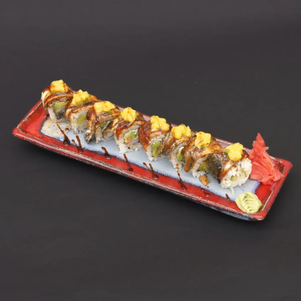 Uramaki Dragon Mango Roll 8 szt. — Sushi w Sushi Show & Ramen Star, Kraków