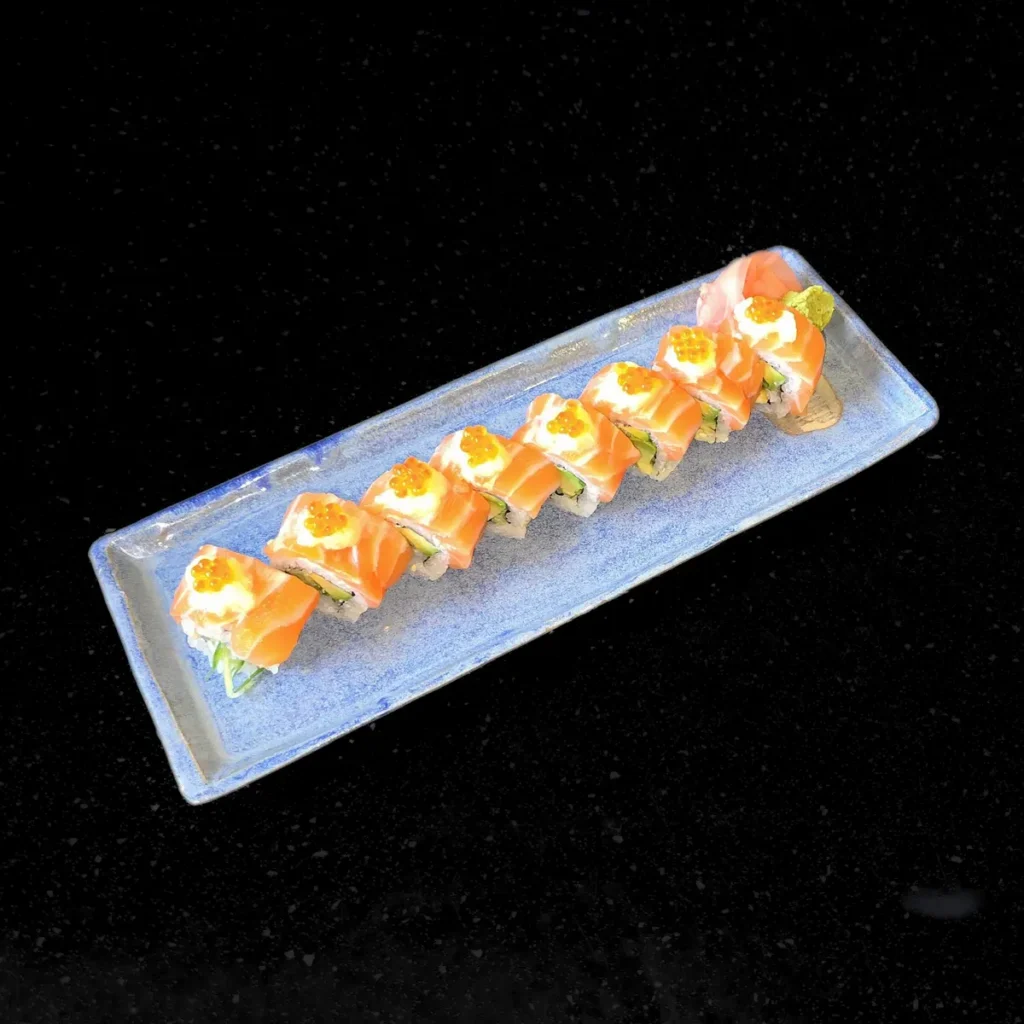 Uramaki Philadelphia Ichigo Roll 8 szt. — Sushi w Sushi Show & Ramen Star, Kraków