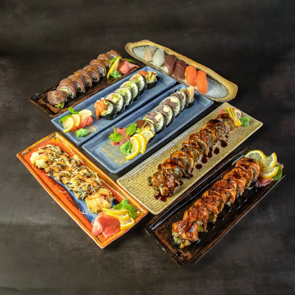 Zestaw sushi duży — Zestawy w Sushi Show & Ramen Star, Kraków